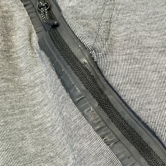 Nike Pants Mens Medium Gray Tech Fleece Joggers Tapered Zip Pocket 805162-091 - Picture 5 of 13